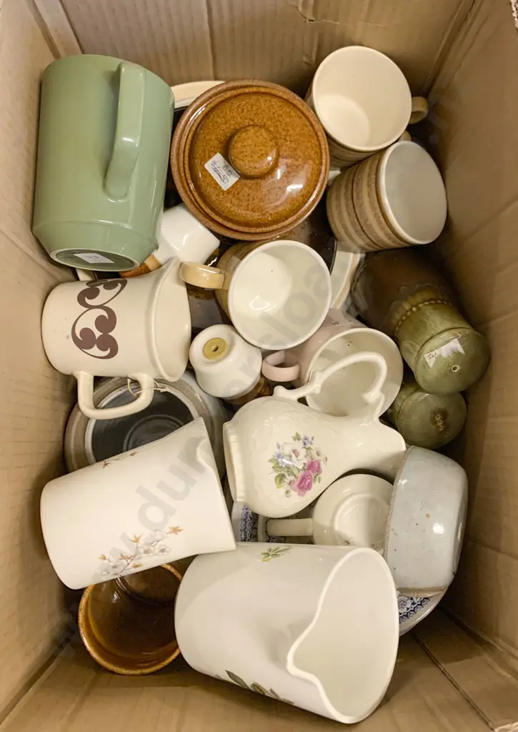 Boxed Qty of Assorted China and Crockery Image 1++