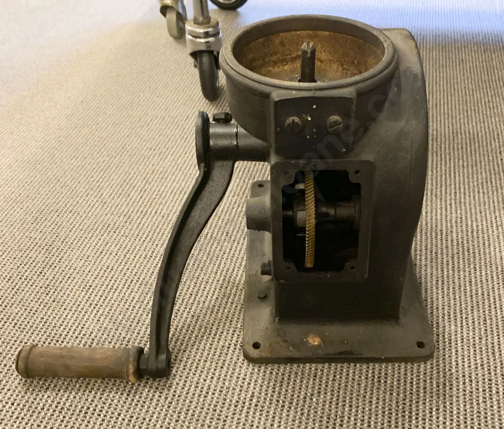 Vintage Cast Metal Milk Separator Image 1++