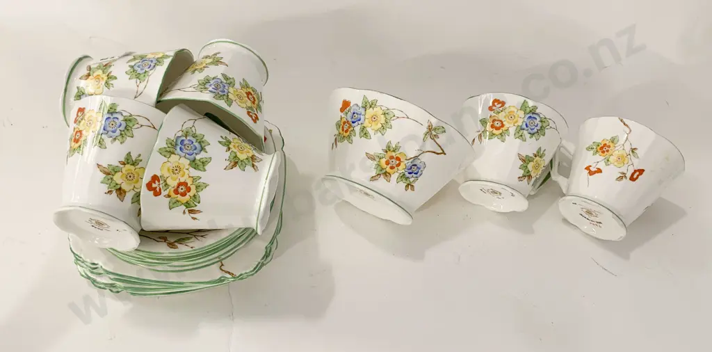 Royal Albert Floral Decorated Part Tea Set Image 1++