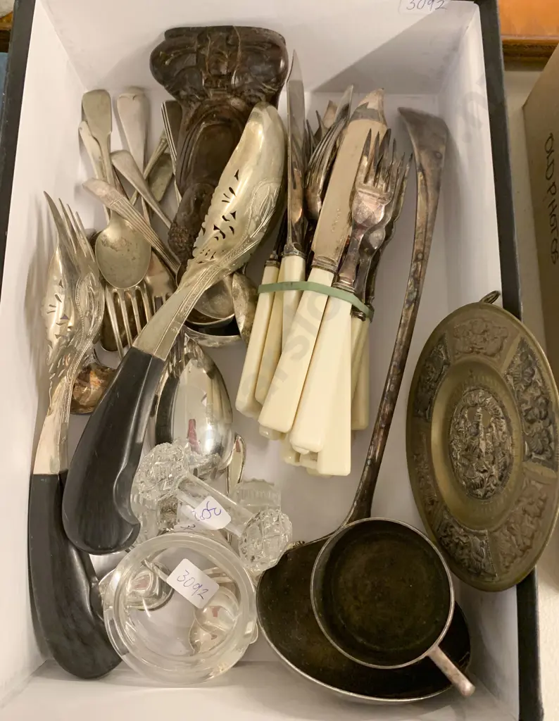Qty of Assorted Including Cutlery Knife Rests and S/P Image 1++