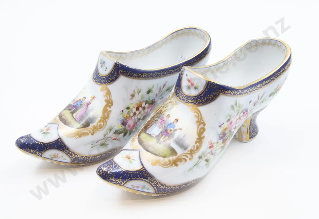 Two China Shoe Ornaments Image 1++