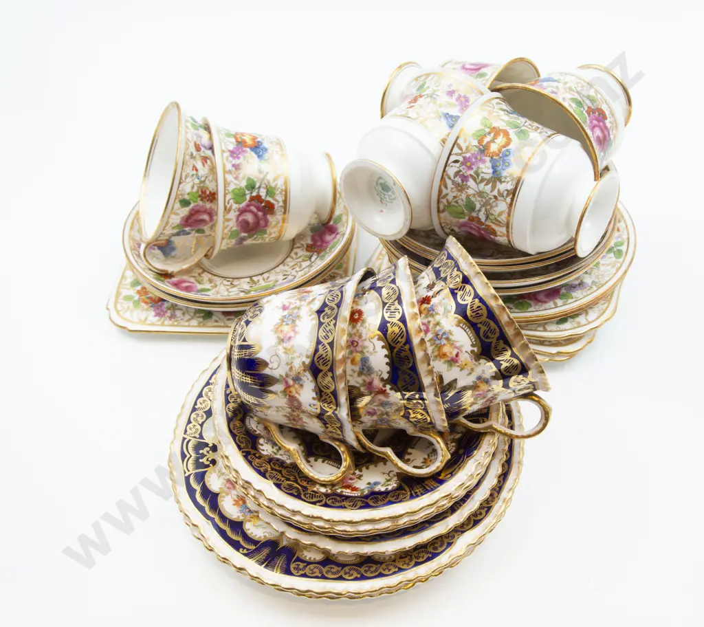 Two Floral Decorated Part Tea Set Including Hammersley and Staffordshire (AF) Image 1++