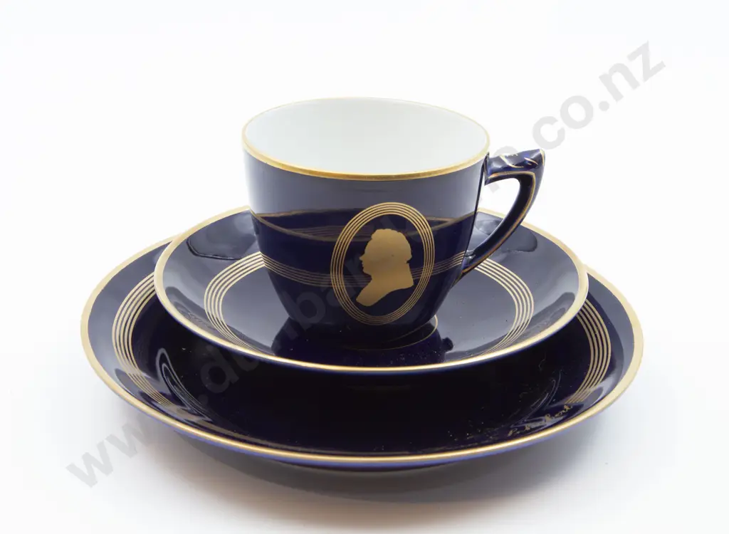 Copenhagen Porcelain "Frank Schubert" Trio Image 1++