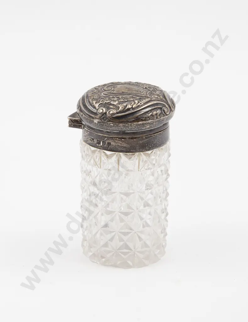 Sterling Silver Topped Vanity Jar Image 1++