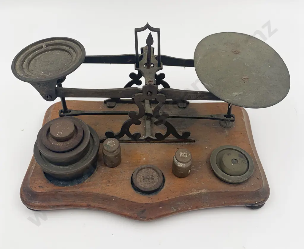 Postal Scales With Various Weights Image 1++