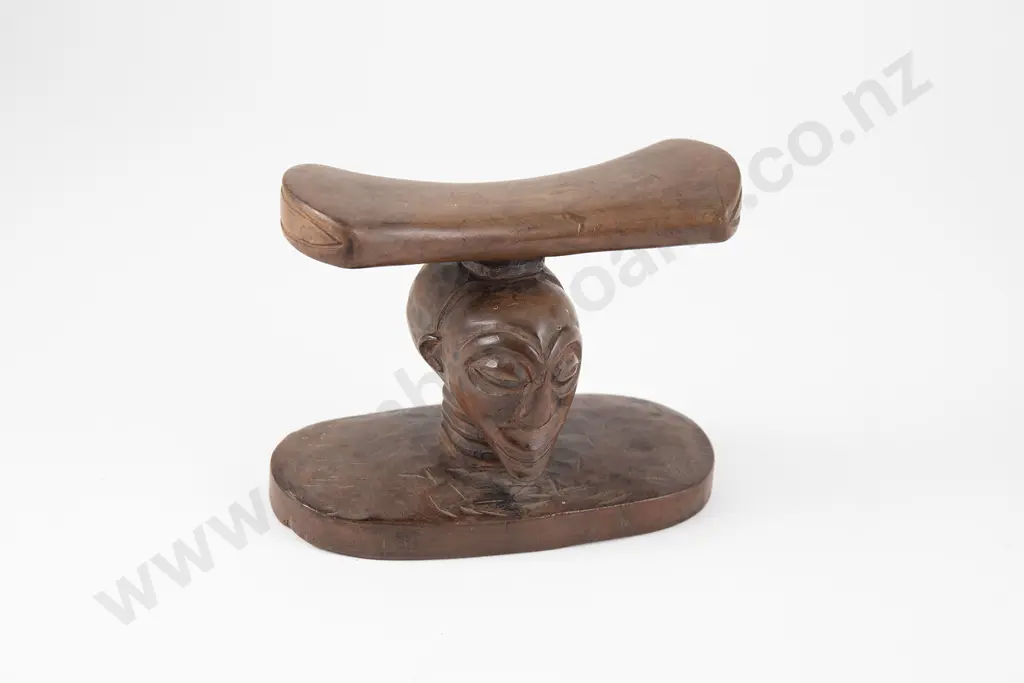 Luba Head Rest Image 1++
