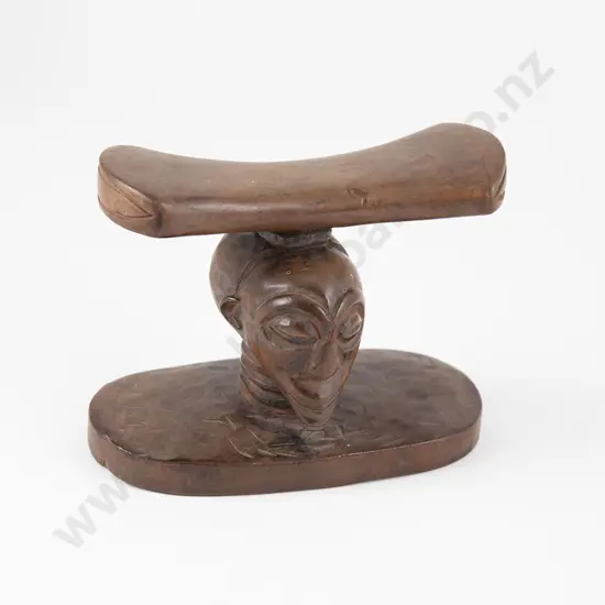Luba Head Rest