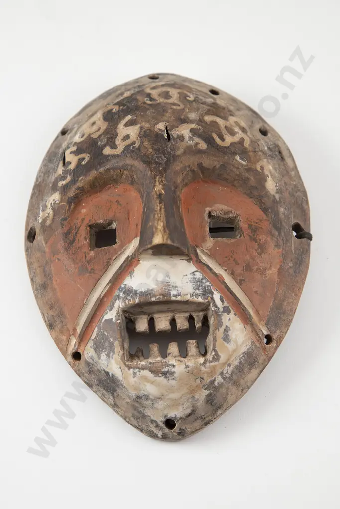 West African Mask Image 1++