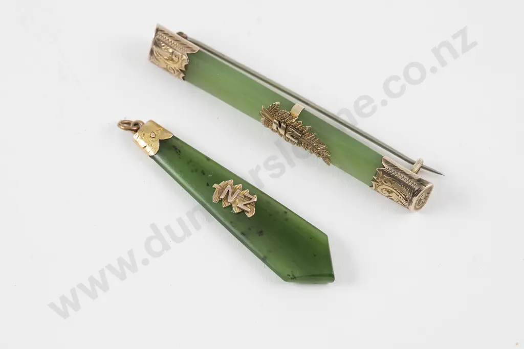 NZ Pounamu Bar brooch and pendant Image 1++
