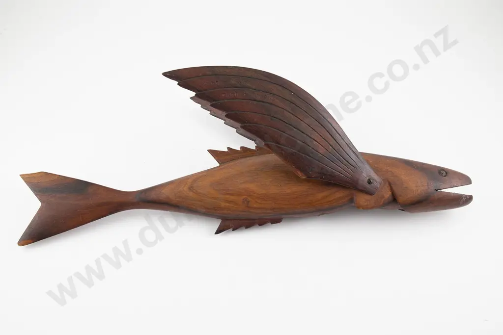Pitcairn Island Flying fish model Image 1++