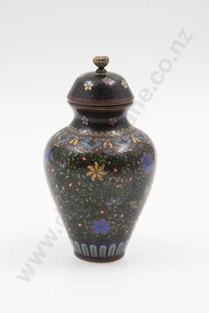 Japanese cloisonné lidded vase Image 1++
