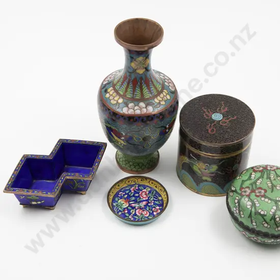 Five pieces of Chinese cloisonné