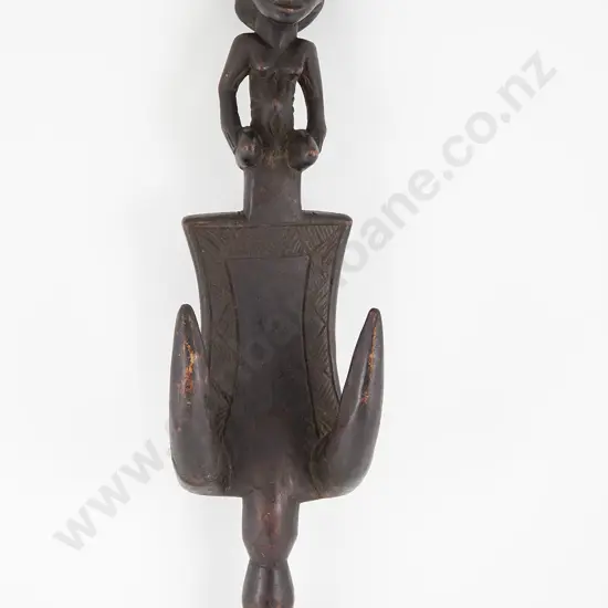 Luba Bow Holder