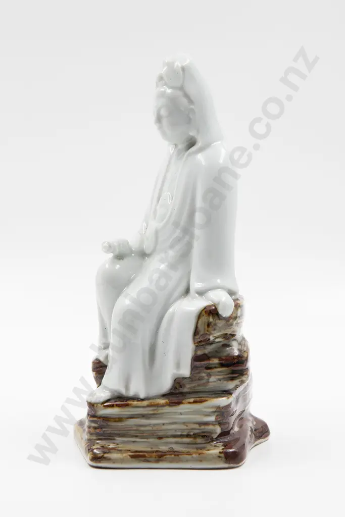 Blanc De Chine figure of Quan Yin Image 1++