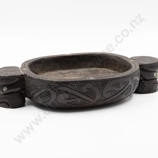 A Ngati Tarawhai Ipu (bowl)