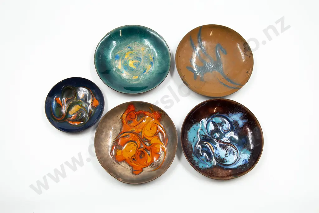 Three Small Delware Enamel Dishes Image 1++