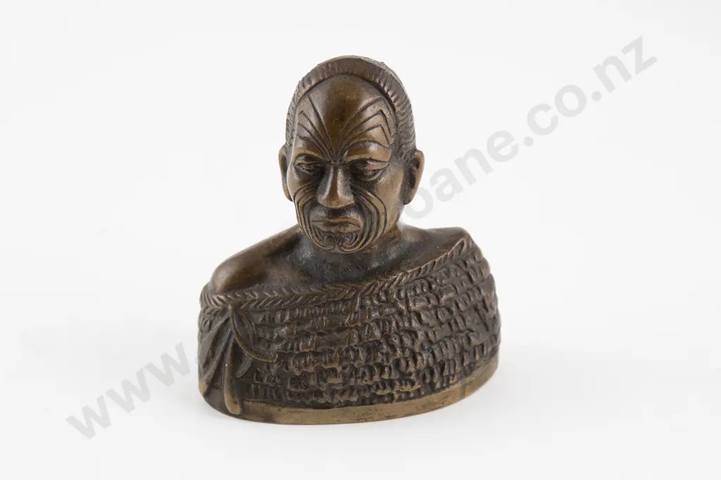 Cast Bronze Bust of a Maori chief Image 1++