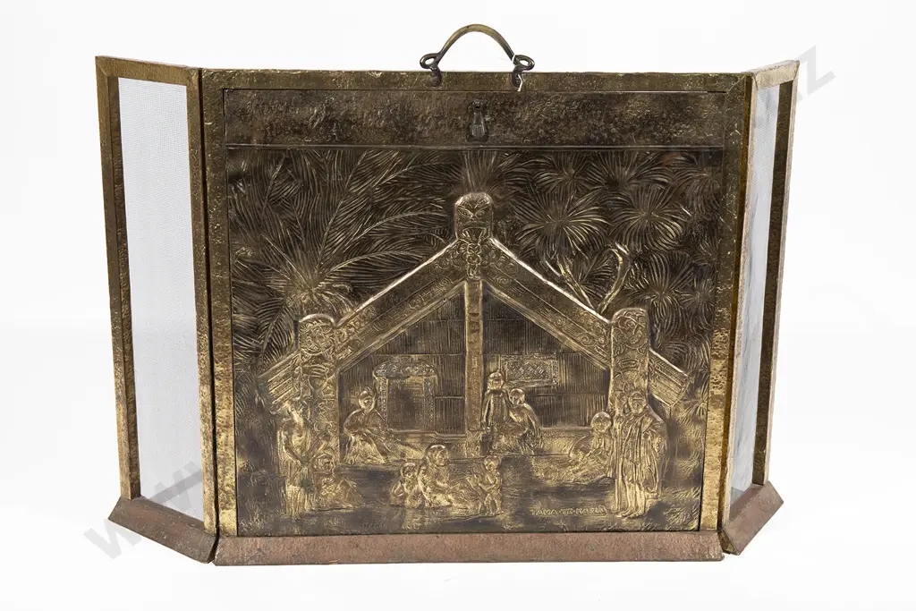 NZ Brass Fire Screen decorated with a Wharenui Image 1++