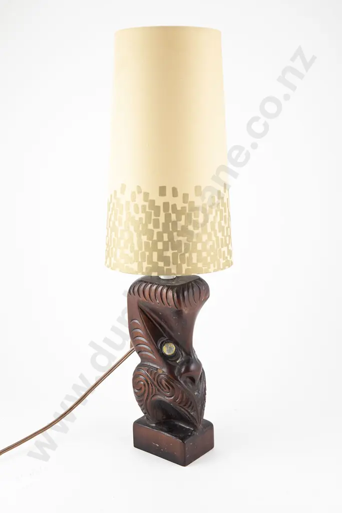 Table lamp carved in the form of a wheku head with paua eyes Image 1++