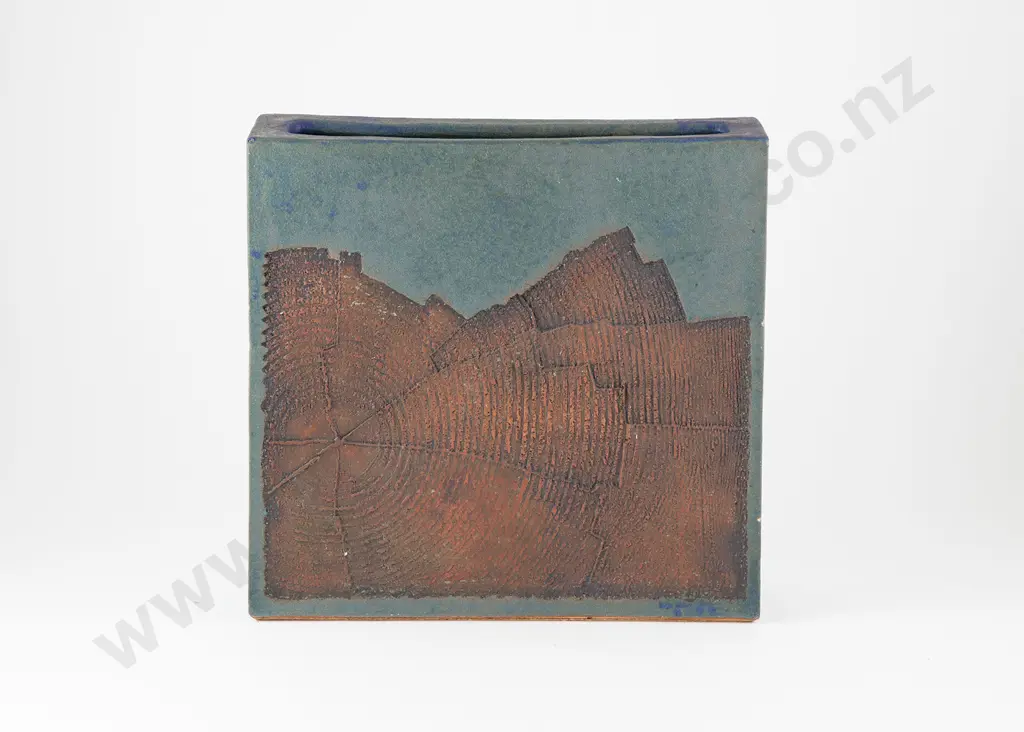 Charles Holmes Square Wood Impression Vase & David Flaws Octagonal Charger Image 1++