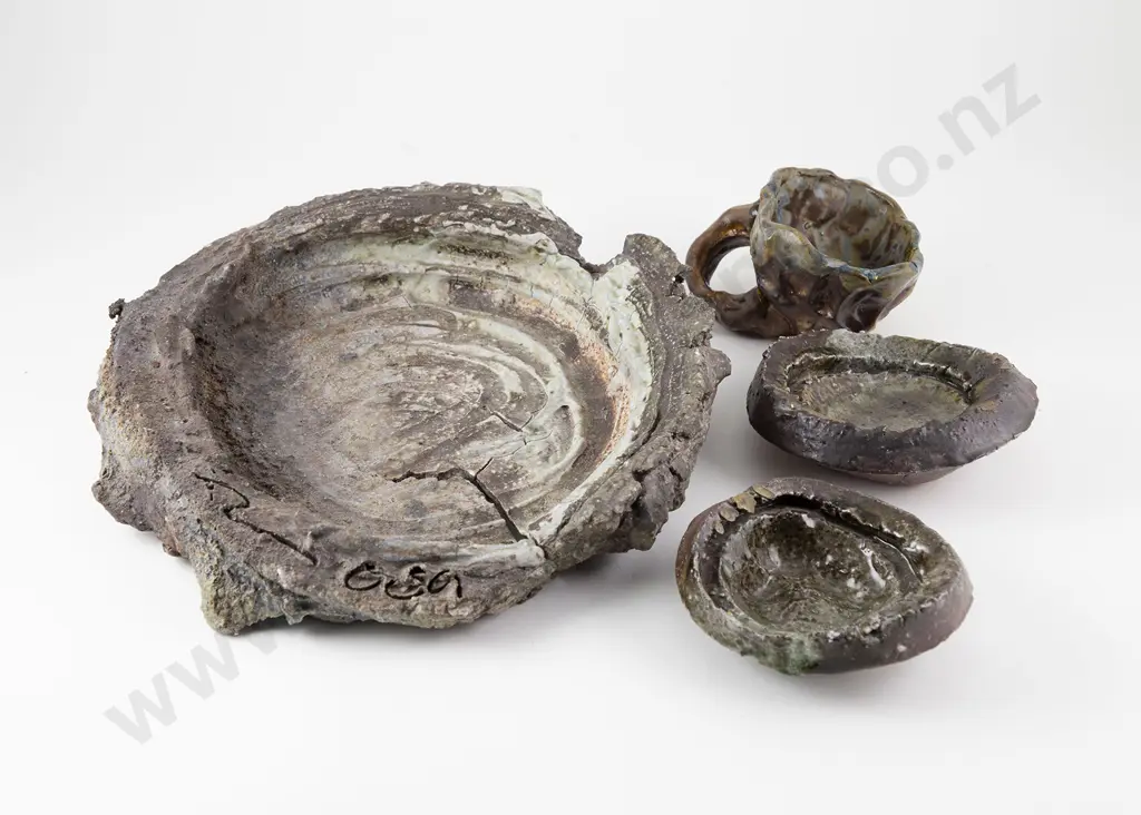 Four Various Daryll Frost Rustic Pottery Pieces Image 1++