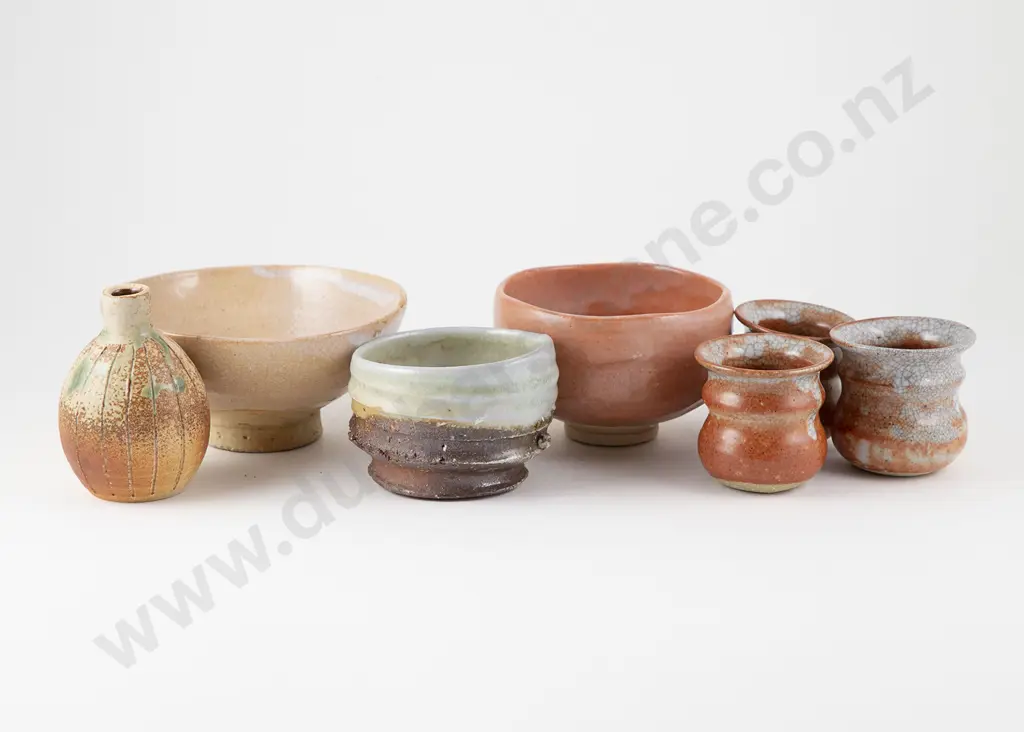 Seven Various Japanese & NZ Studio Ceramic Pieces Image 1++