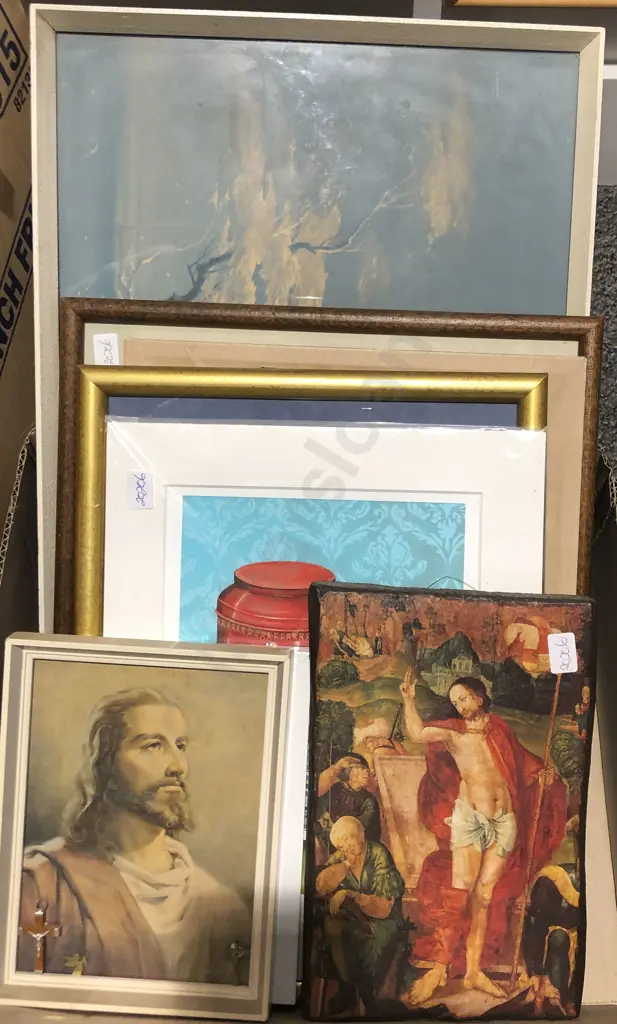 Box of Assorted Framed and Unframed Works Image 1++