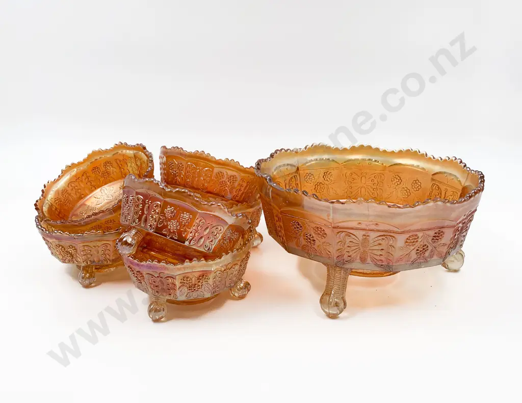 Carnival Glass Fruit Bowl Together With Six Sundae Dishes Image 1++
