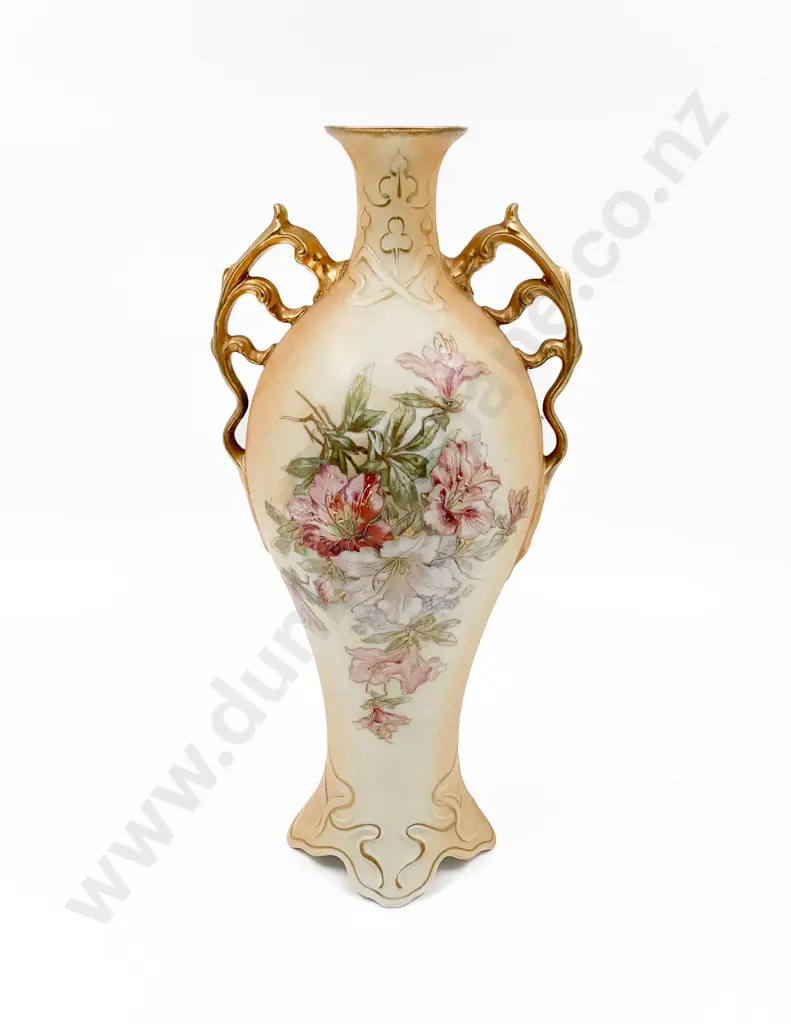Worcester Style Floral Decorated Vase Image 1++