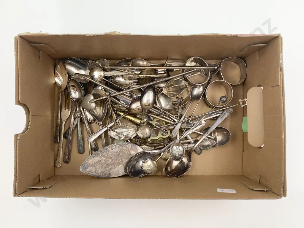 Small Box of Assorted S/P Cutlery Including Some S/S Image 1++