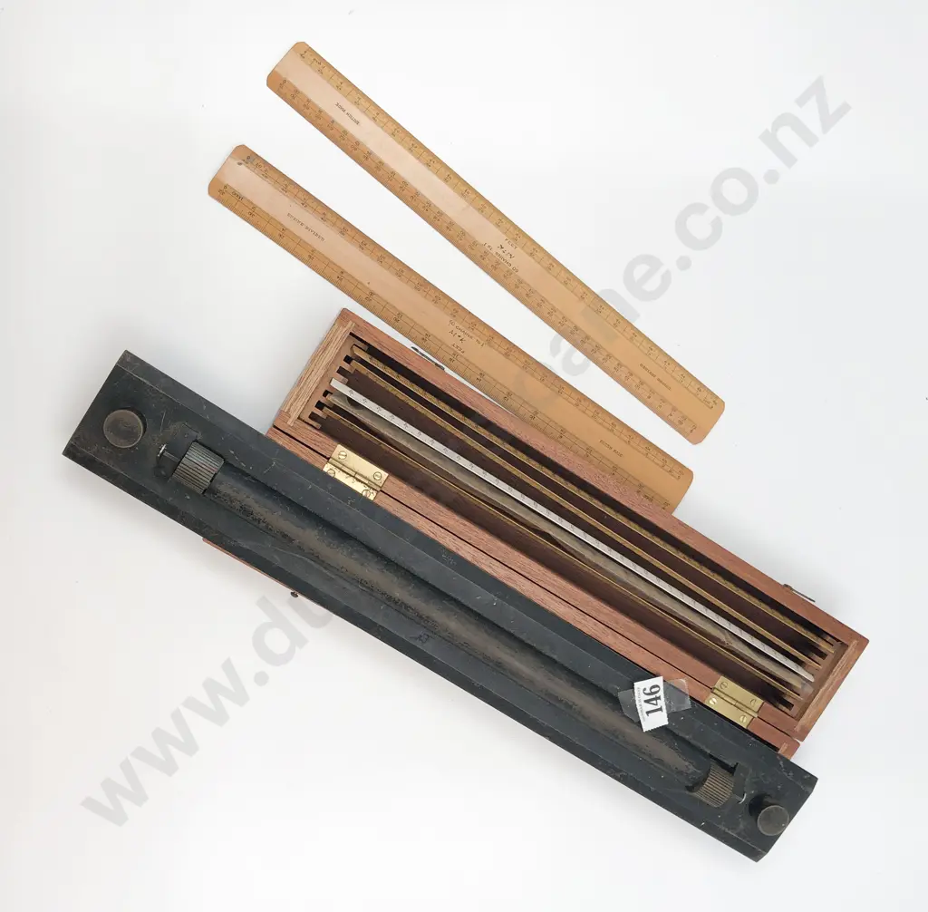 Slide Rule Together With Box of Vintage Rulers Image 1++