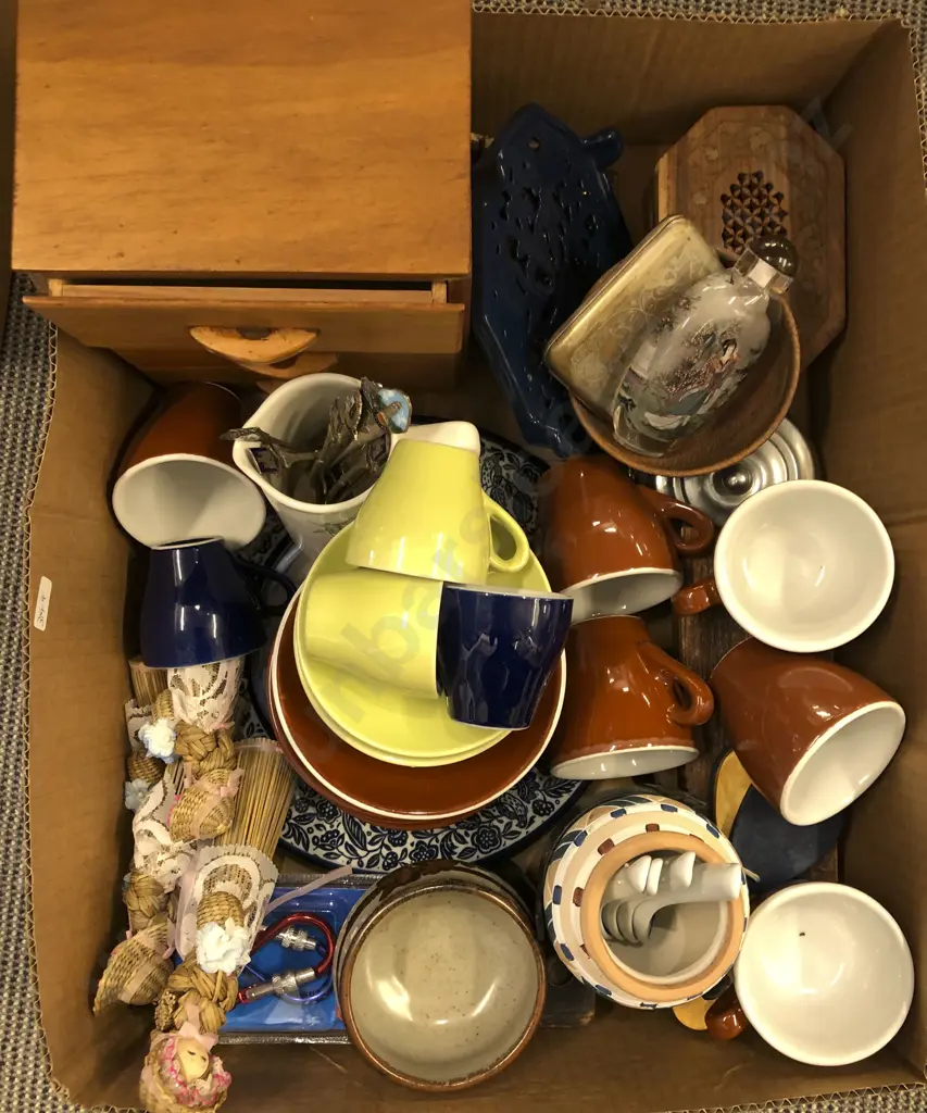 Qty of Assorted Including Trivet Tea and Coffee China etc. Image 1++