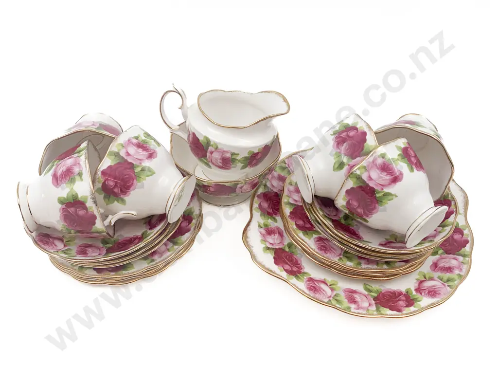 Royal Albert "Old English Rose" Six Place Part Tea Set Image 1++
