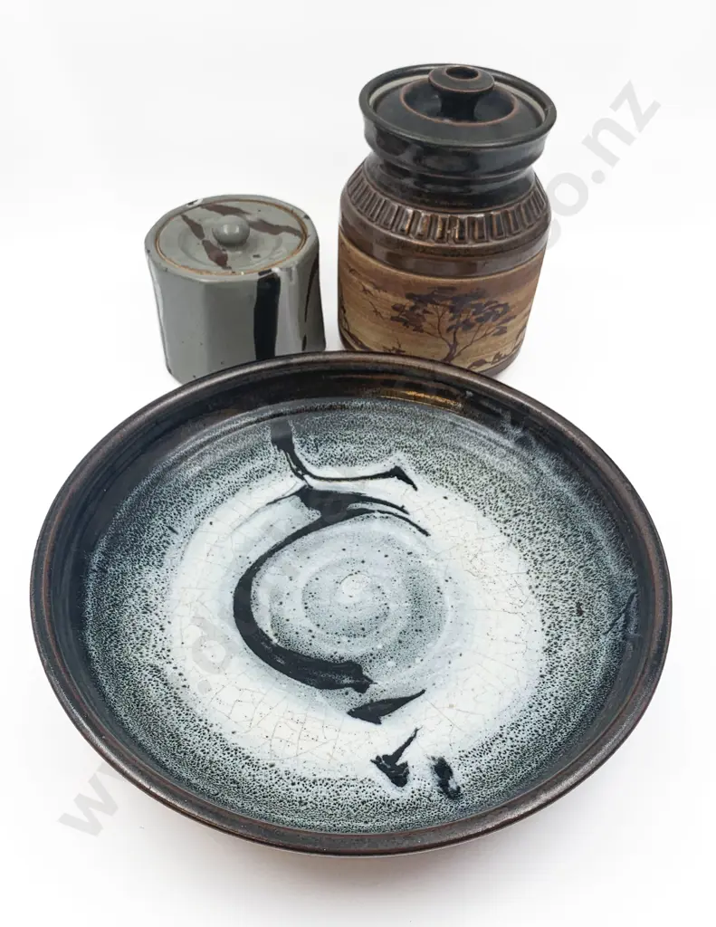 Three Pieces of Pottery Including Shallow Bowl and Two Jars Image 1++