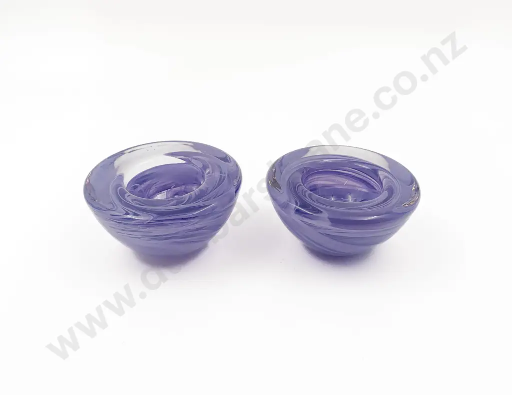 Pair of Kosta Boda Small Art Glass Bowls Image 1++