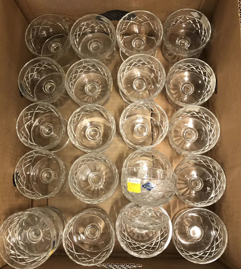 Box of 22 Royal Brierley Crystal Sundae Dishes Image 1++