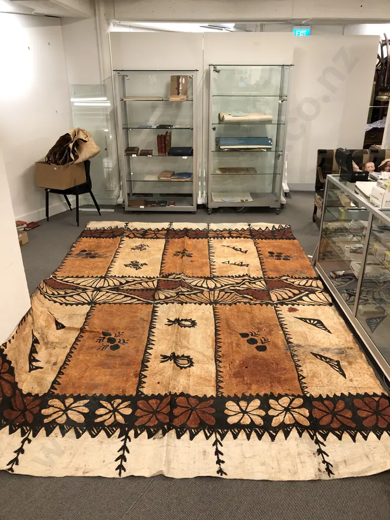 Tapa Cloth Image 1++