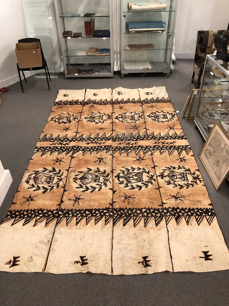 Tapa Cloth Image 1++