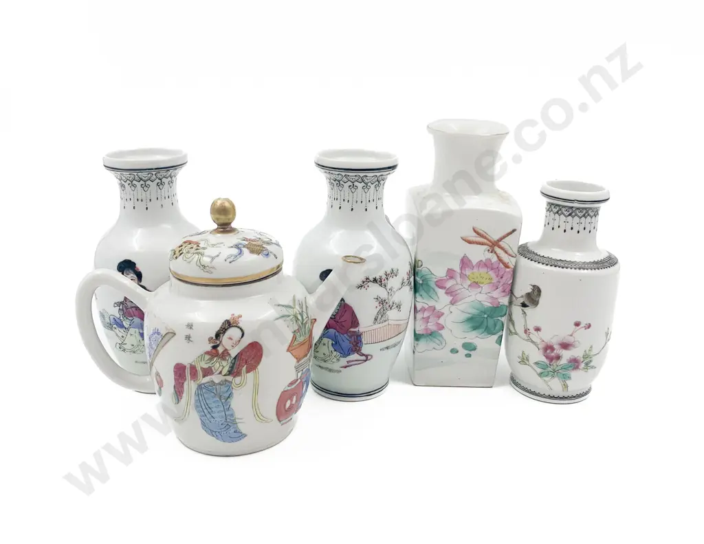 Small Japanese Tea Pot Together With Four Vases Image 1++