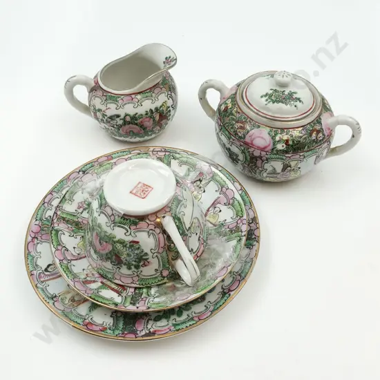 Modern Cantomese Dinner Set