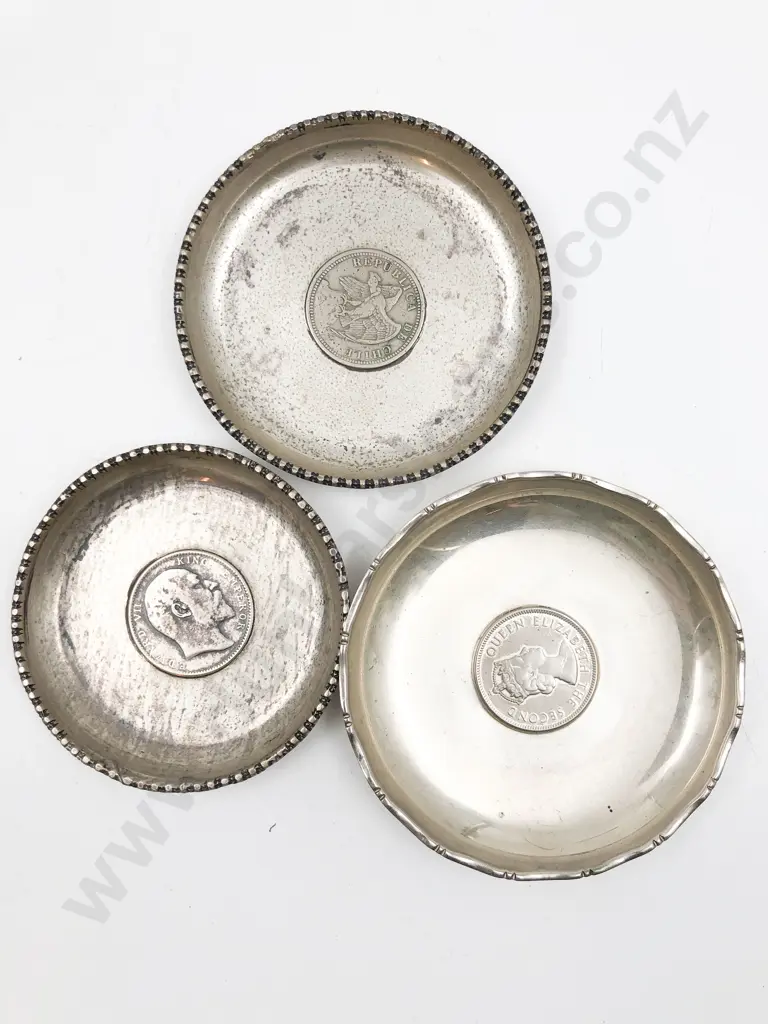 Three S/S Coin Dishes Image 1++