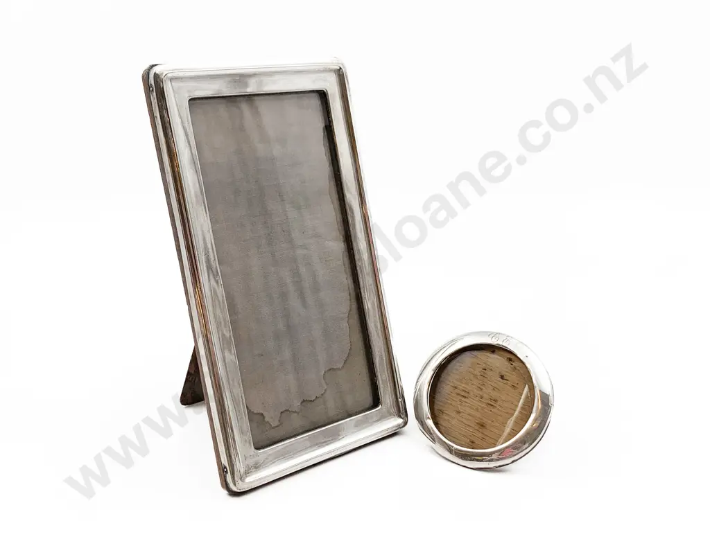 Two S/S Photo Frames Image 1++
