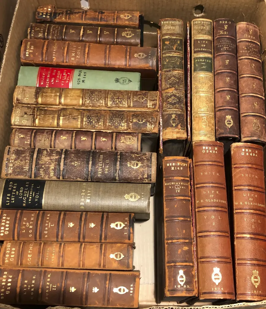 Box of Assorted Leather Bound Books Image 1++