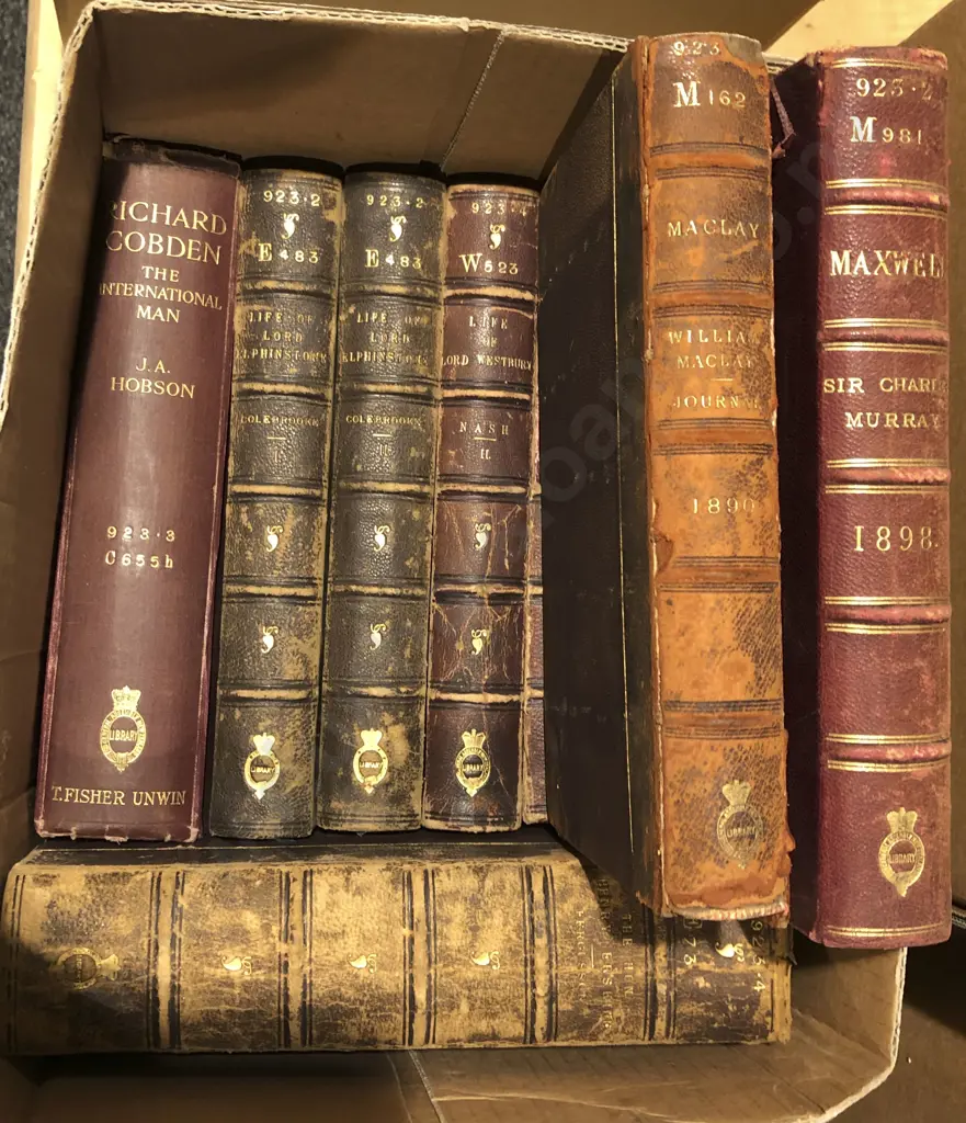 Box of Assorted Leather Bound Books Image 1++