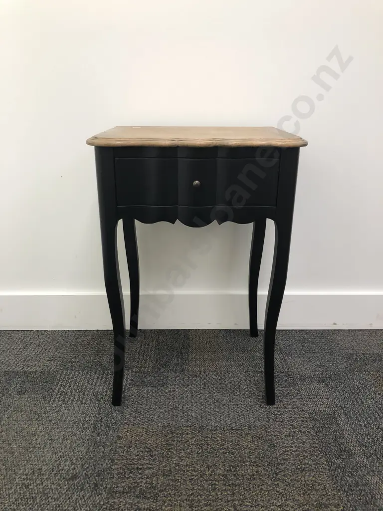 Ebonized Bedside Cabinet Image 1++