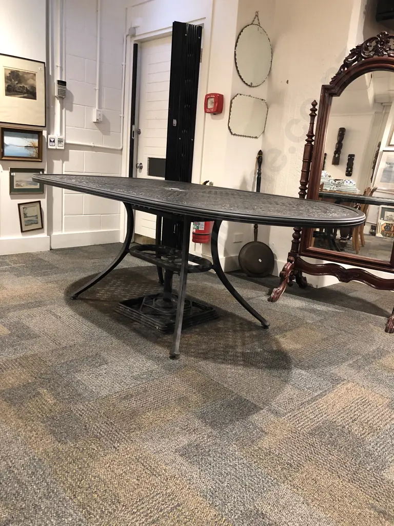 Ebonized Outdoor Table Image 1++