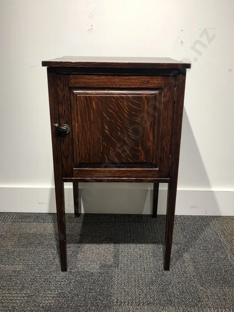 Oak Pot Cupboard Image 1++