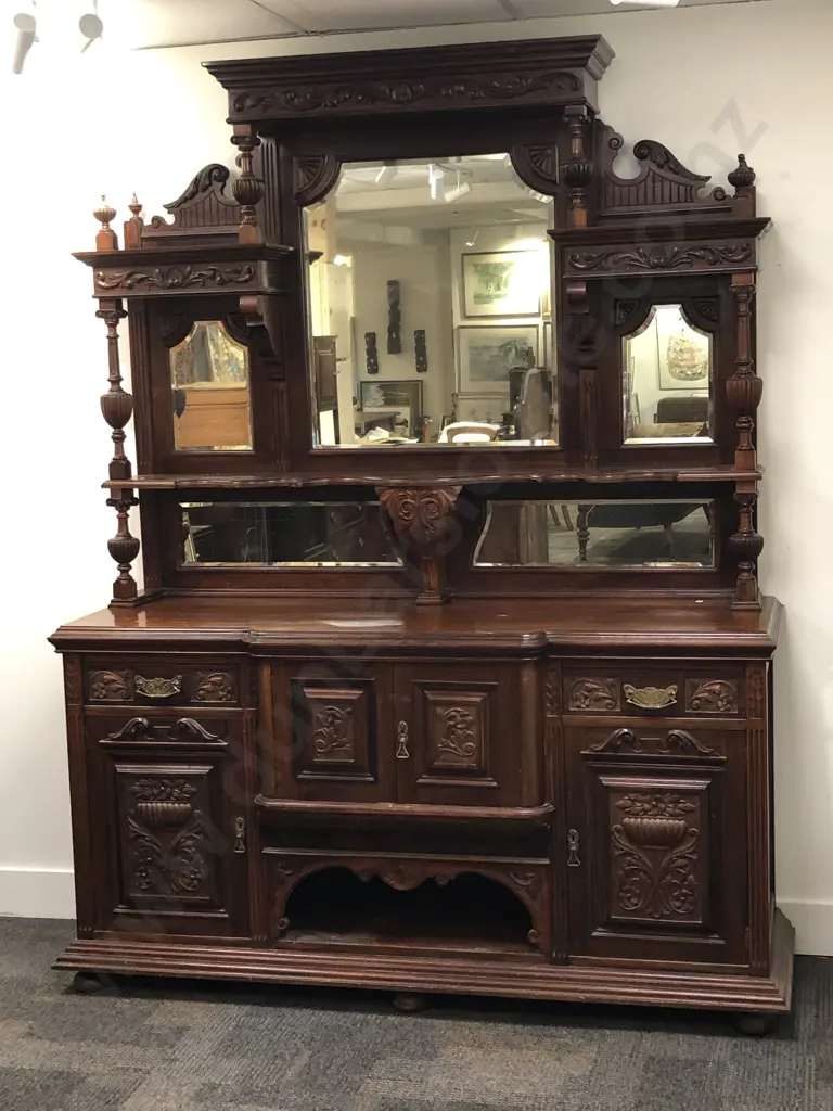 Victorian Mirror Backed Sideboard Image 1++