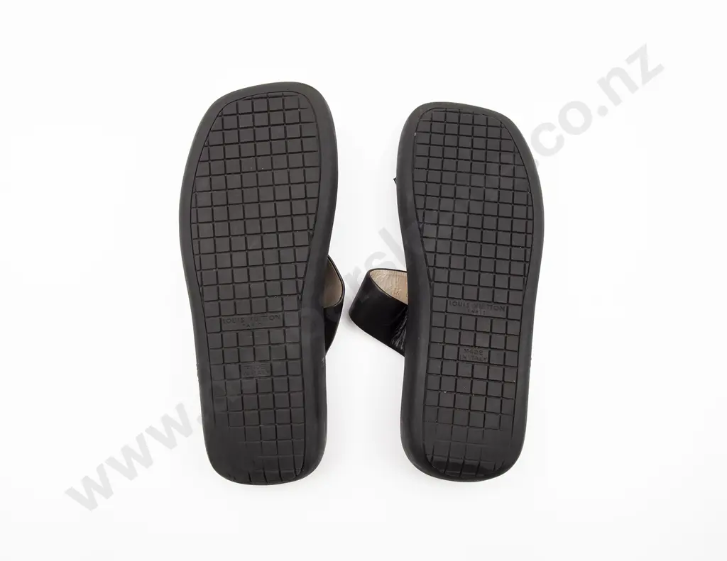 Louis Vuitton Black Leather & Rubber Sandals Image 1++