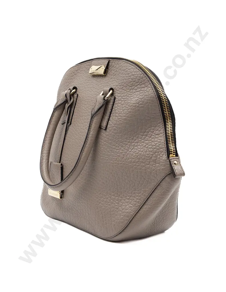 Burberry Heritage Grain Medium Orchard Bowling Bag in Pale Taupe Image 1++